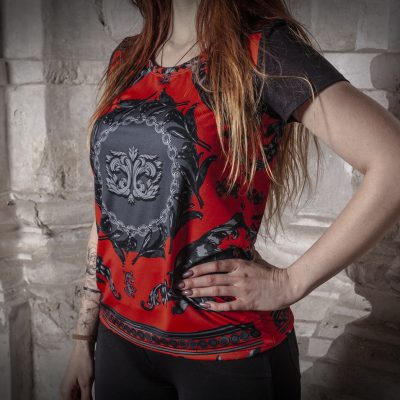 luxury designer fashion women t-shirt baroque all over printed red black