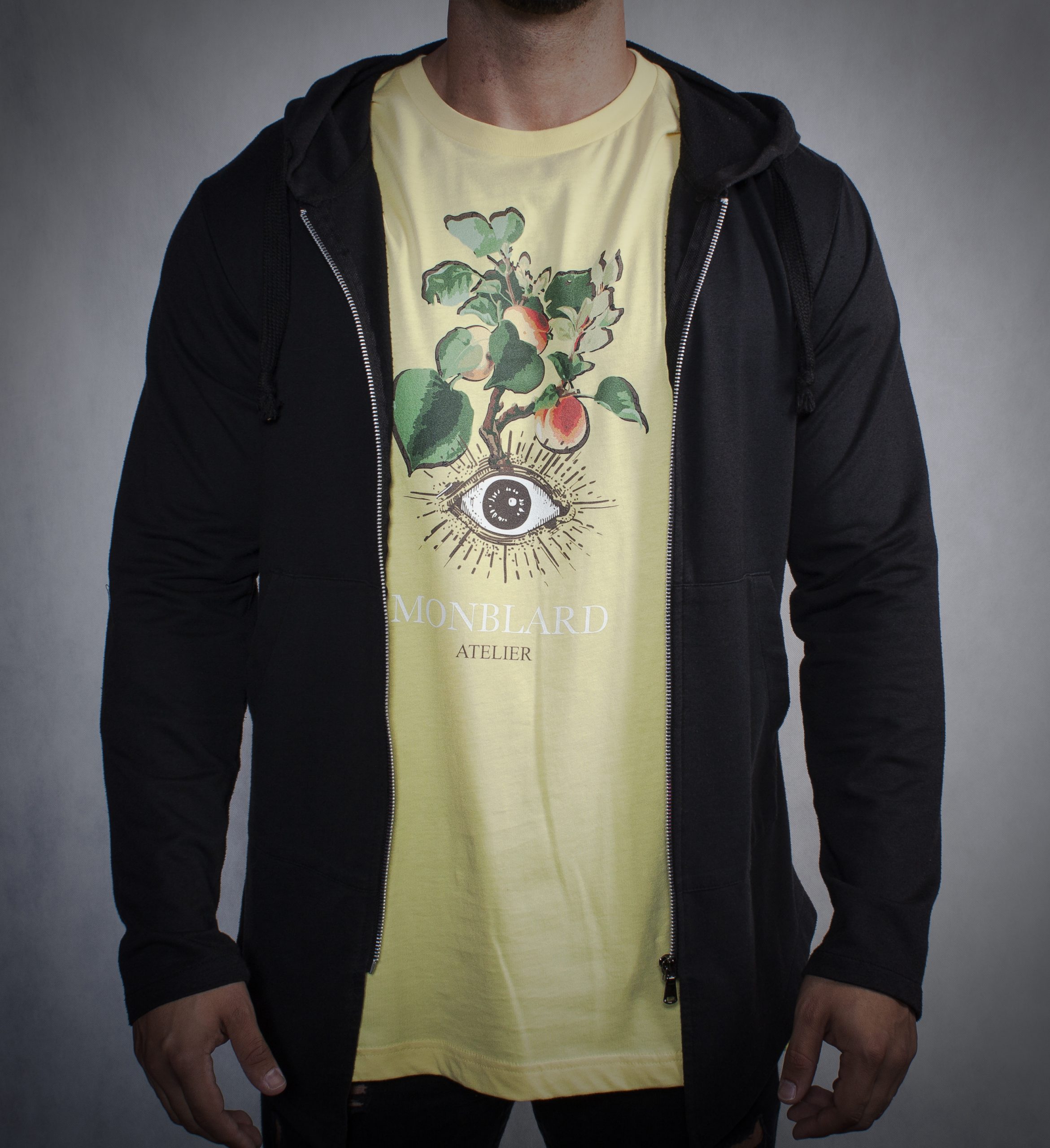 Luxury high fashion yellow men t-shirt italian style eye flower peach mystic tiger firenze medieval mystic magic