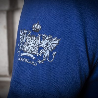 luxury royal blue men t-shirt medieval print gothic ornaments heraldry crown